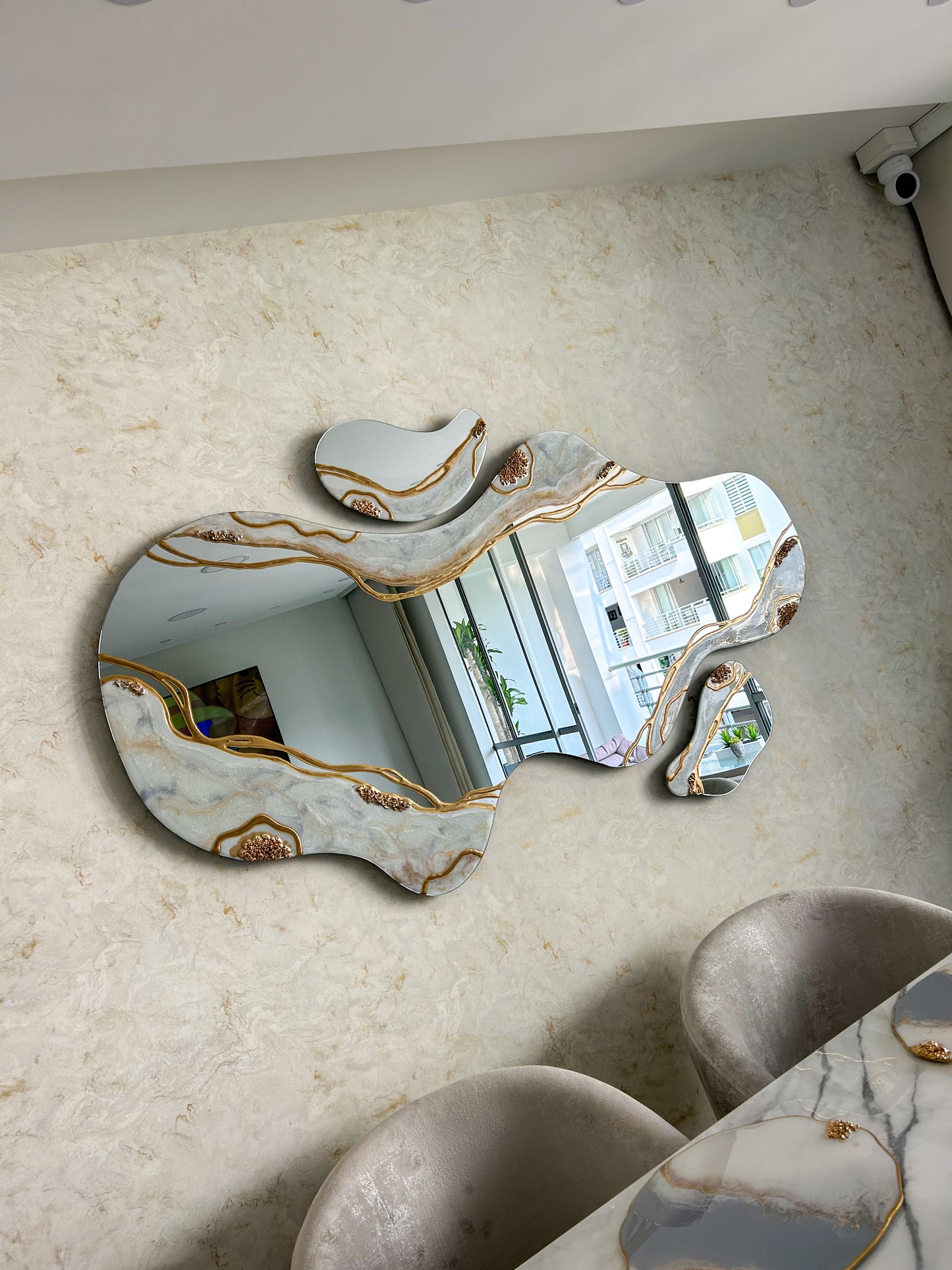 Aura Marble Noire